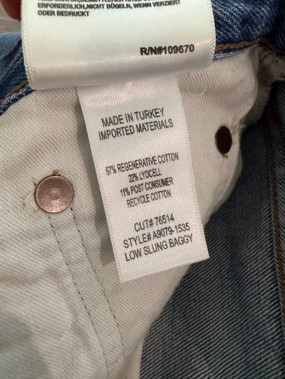AGOLDE low slung baggy jeans in LIBERTINE- size 23 - Picture 3 of 9